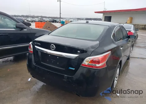 2014 Nissan Altima 2.5 S из США, поврежденный, VIN 1N4AL3AP0EC173649